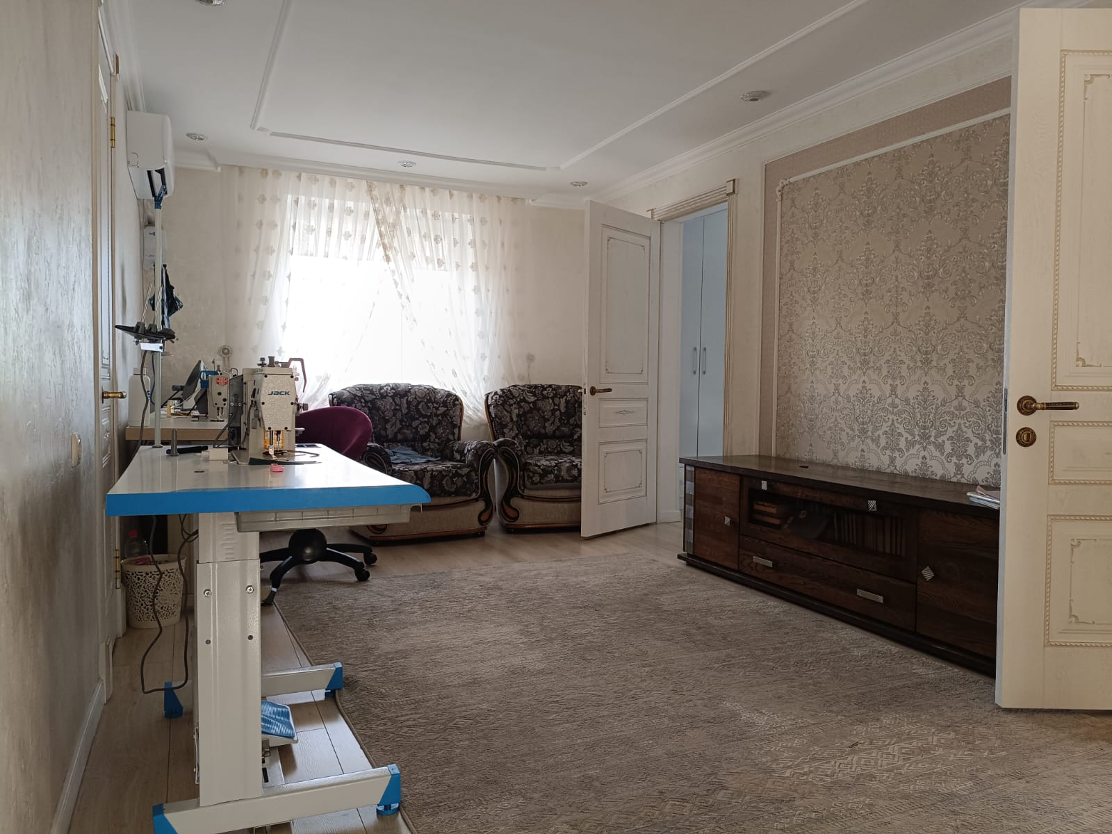 5-комнантный квартира, 185.0 м²,Кабанбай Батыра за 60 000 000