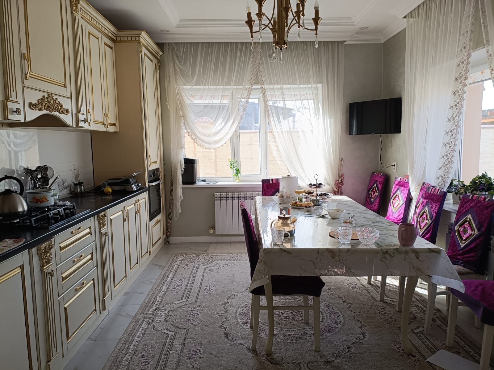 5-комнантный квартира, 185.0 м²,Кабанбай Батыра за 60 000 000