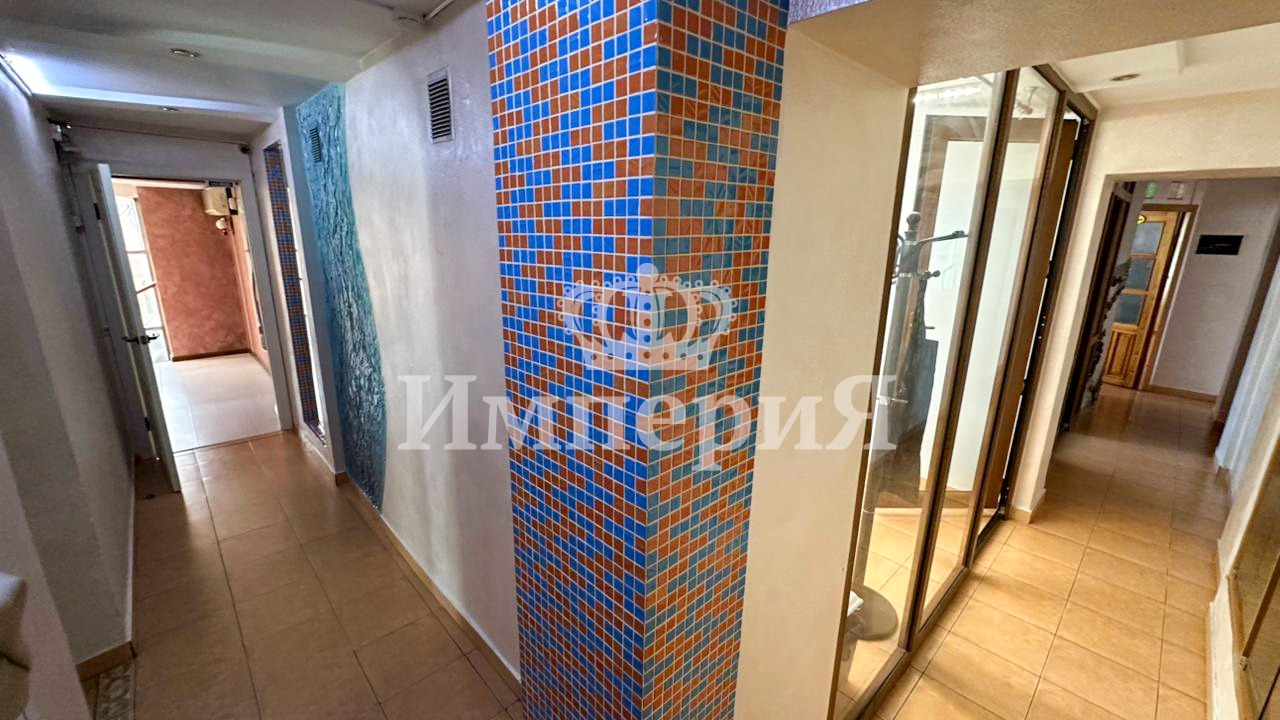 5-комнантный квартира, 233.0 м²,Акын Сара за 122 500 000