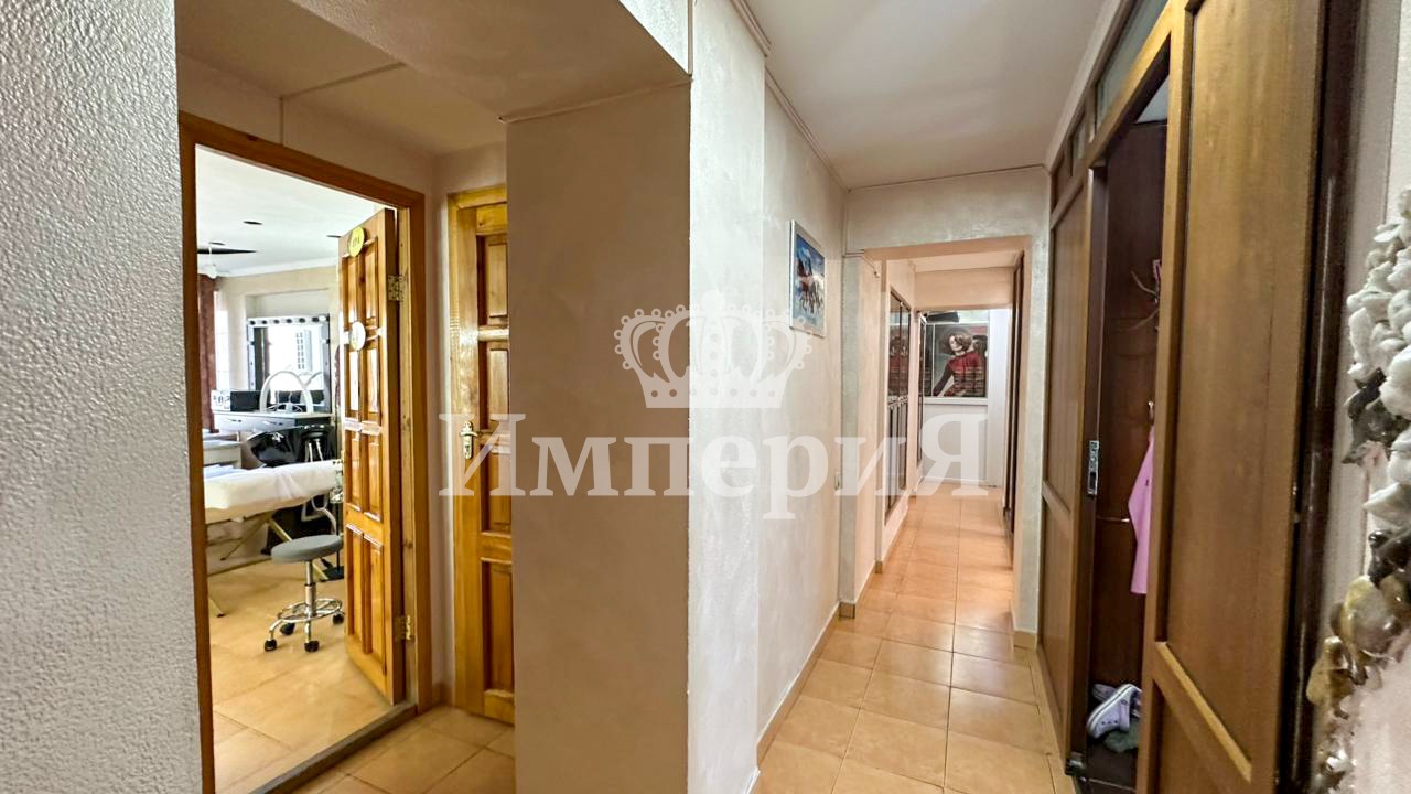 5-комнантный квартира, 233.0 м²,Акын Сара за 122 500 000