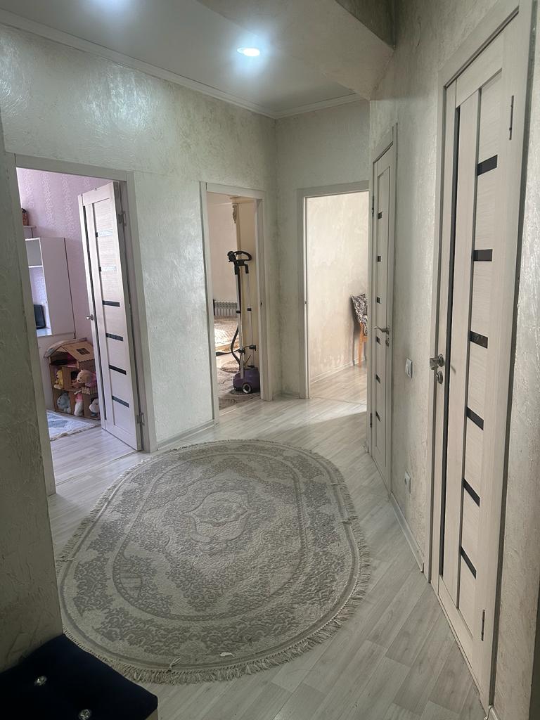 4-комнантная квартира, 100.0 м²,Абая за 38 000 000
