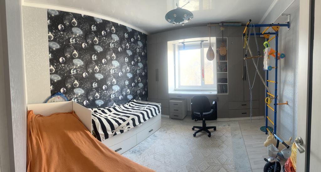 4-комнантная квартира, 100.0 м²,Абая за 38 000 000