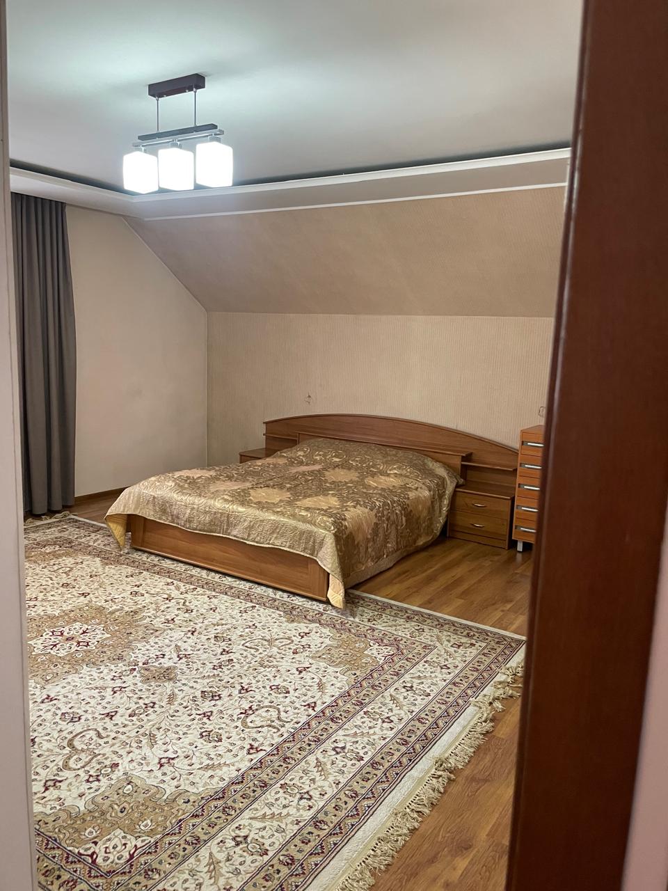 6-комнантный квартира, 198.0 м²,Центр за 65 000 000