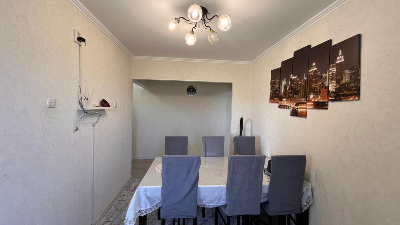 3-комнантная квартира, 60.0 м²,4 мкр за 20 500 000