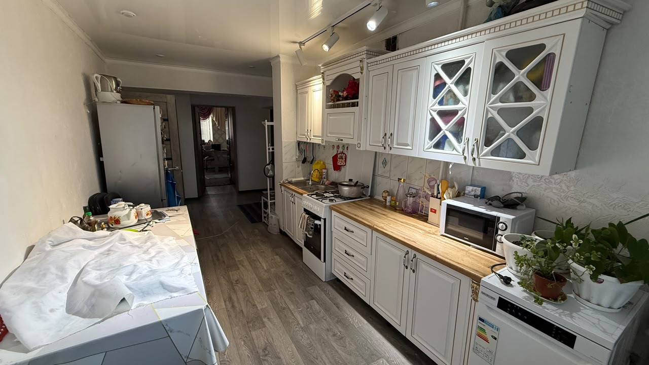 4-комнантная квартира, 78.0 м²,5 мкр за 27 500 000