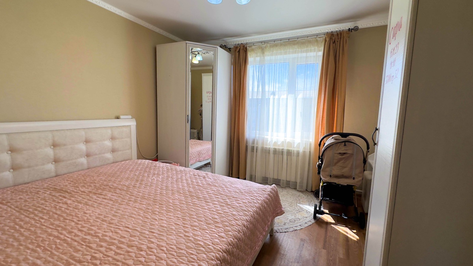 4-комнантная квартира, 90.0 м²,Радищева за 24 700 000