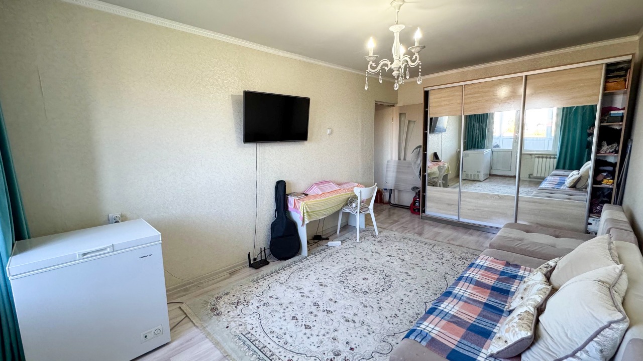 1-комнантная квартира, 31.0 м²,4 мкр за 10 500 000