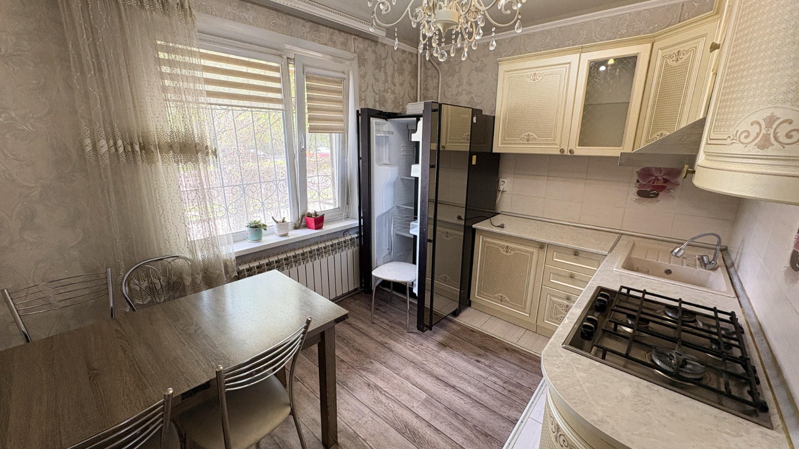 4-комнантная квартира, 88.0 м²,Кунаева за 40 000 000