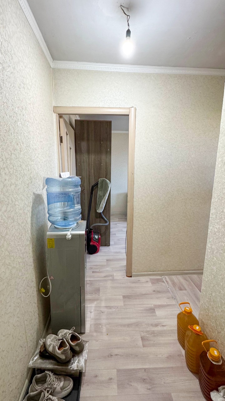 1-комнантная квартира, 31.0 м²,4 мкр за 10 500 000