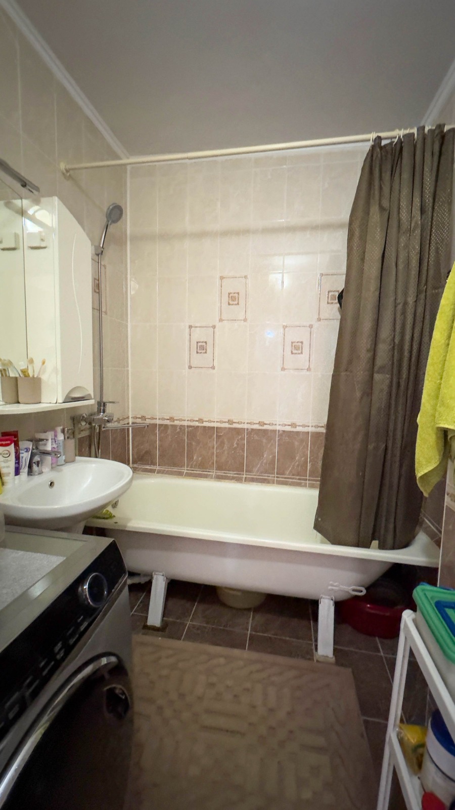 4-комнантная квартира, 90.0 м²,Радищева за 24 700 000