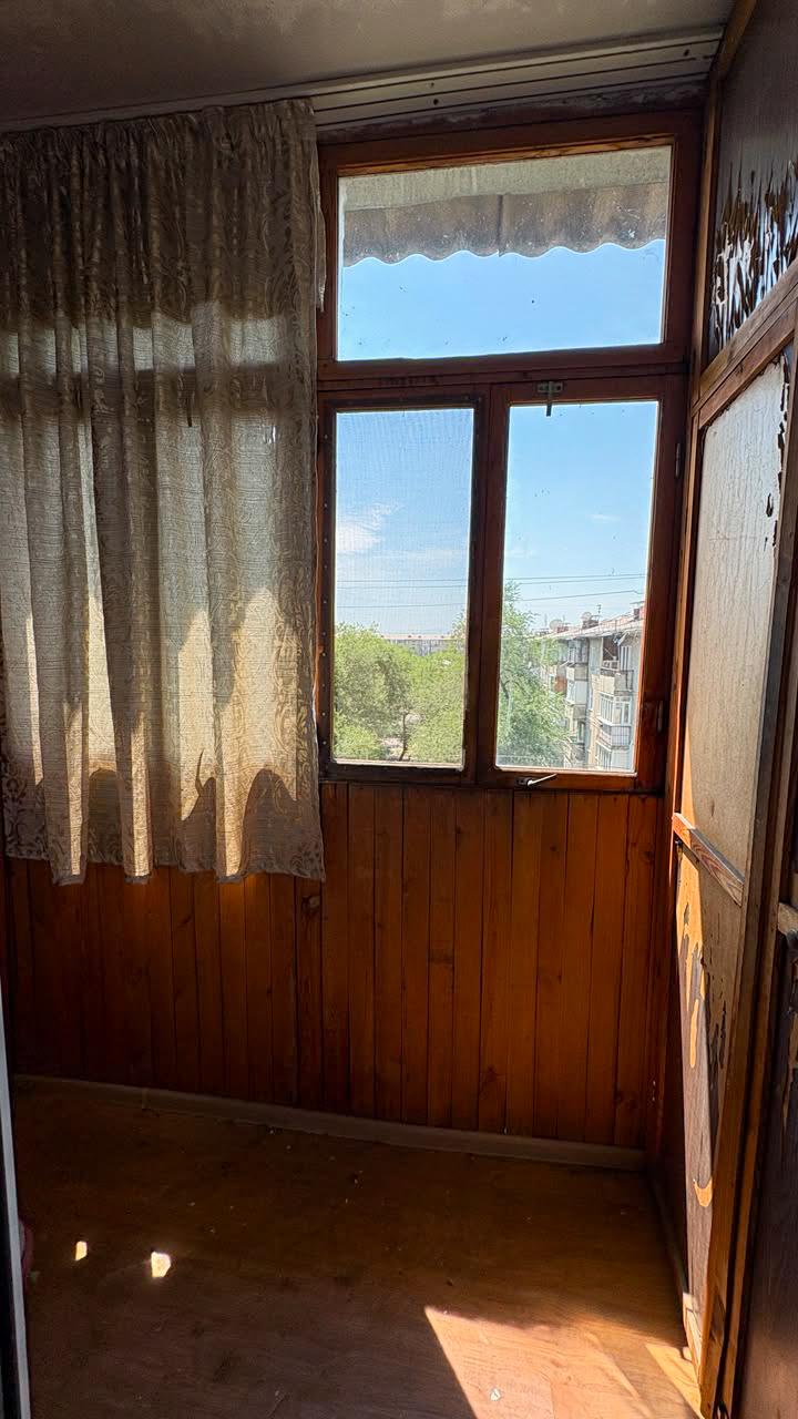 4-комнантная квартира, 80.0 м²,Желтоксан за 24 500 000