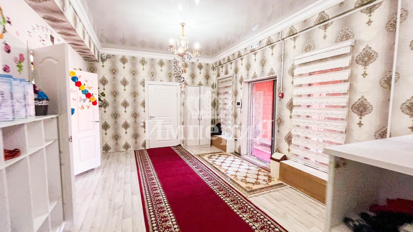 7-комнантный квартира, 480.0 м²,Сыртанова за 150 000 000