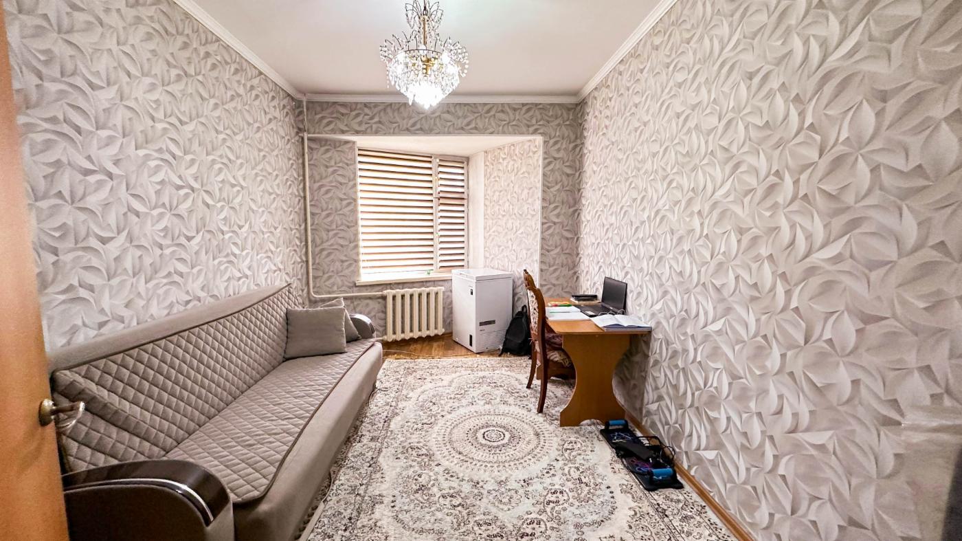 4-комнантная квартира, 80.0 м²,Жастар за 27 000 000