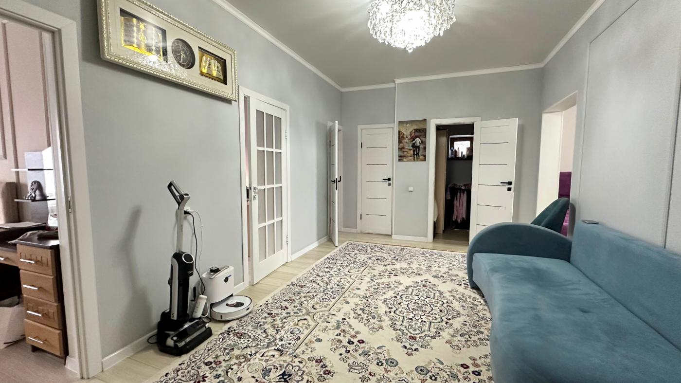 4-комнантный квартира, 120.0 м²,Мира за 50 000 000