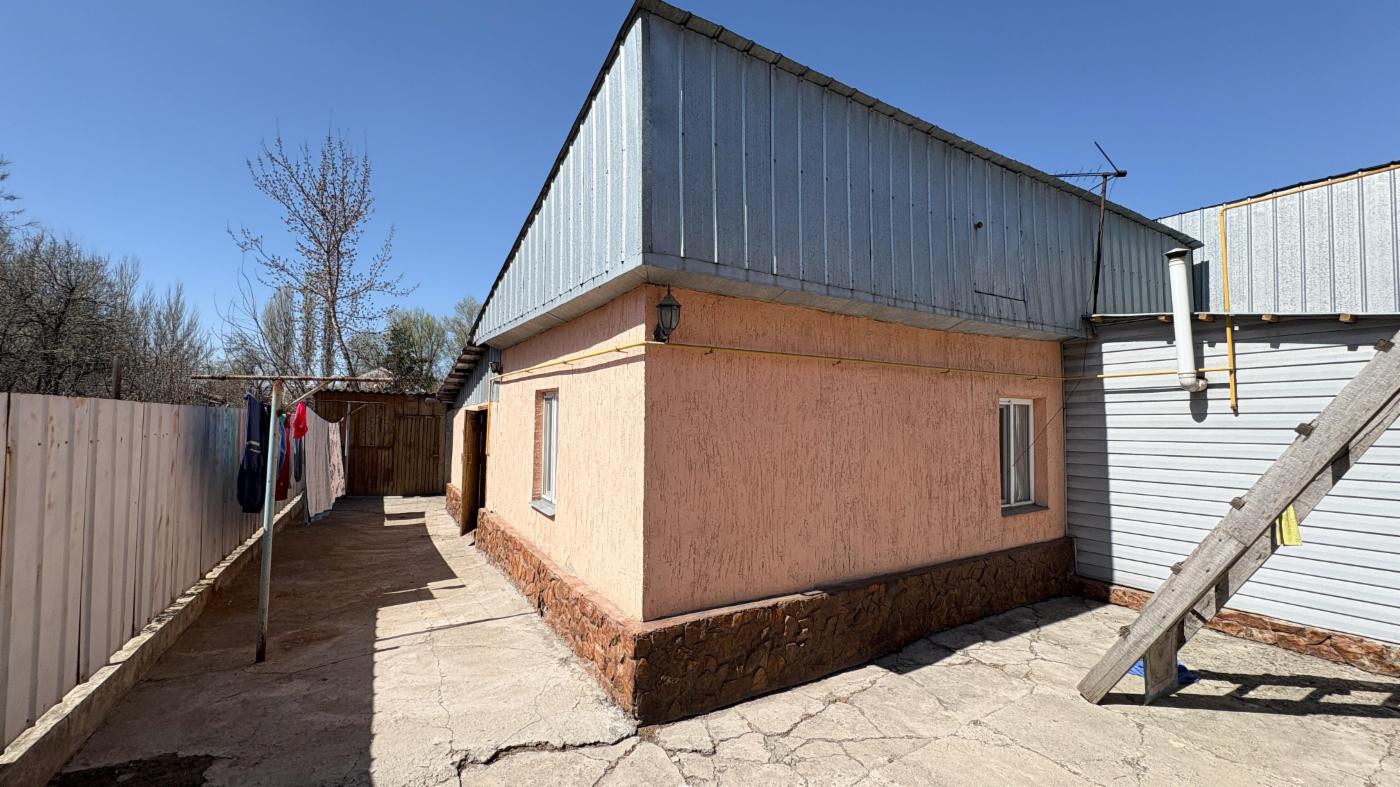 4-комнантный квартира, 110.0 м²,Тыныбаева за 25 000 000