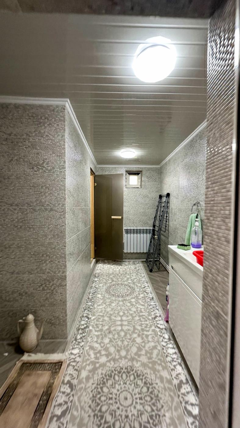 5-комнантный квартира, 141.0 м²,Амангельды за 40 000 000