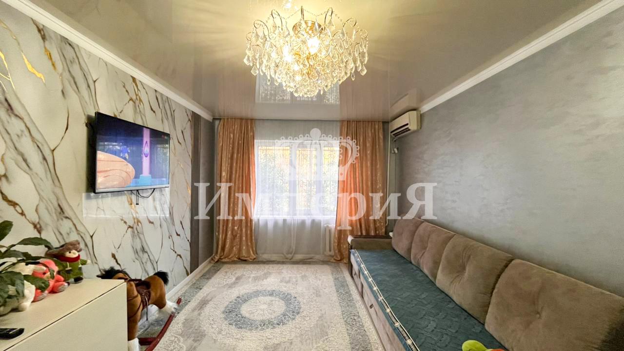 4-комнантная квартира, 77.0 м²,Валиханова за 27 000 000