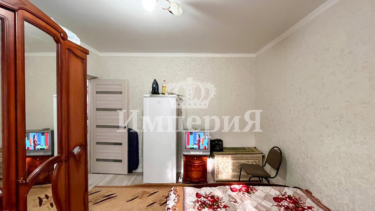 4-комнантная квартира, 77.0 м²,Валиханова за 27 000 000