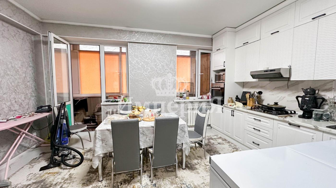 4-комнантная квартира, 130.0 м²,Кунаева за 46 000 000