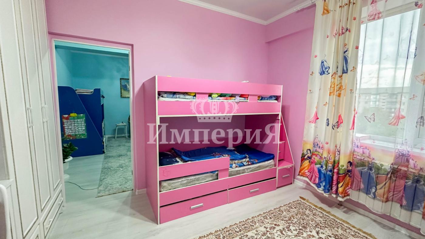 4-комнантная квартира, 130.0 м²,Кунаева за 46 000 000