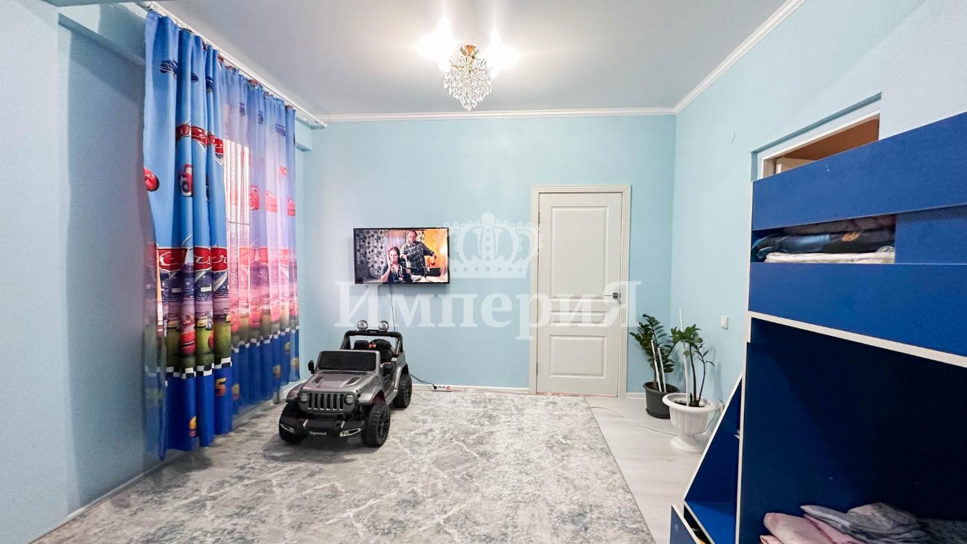 4-комнантная квартира, 130.0 м²,Кунаева за 46 000 000
