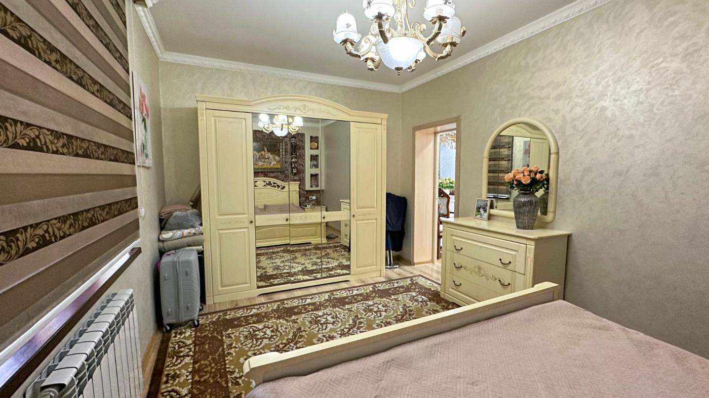 7-комнантный квартира, 223.0 м²,Гаухар Ана за 130 000 000