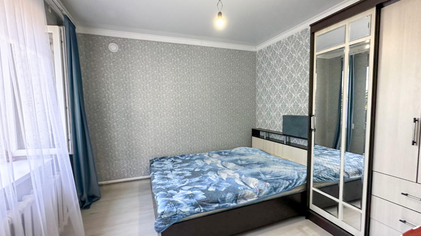 4-комнантный квартира, 74.0 м²,Сулеева за 20 000 000