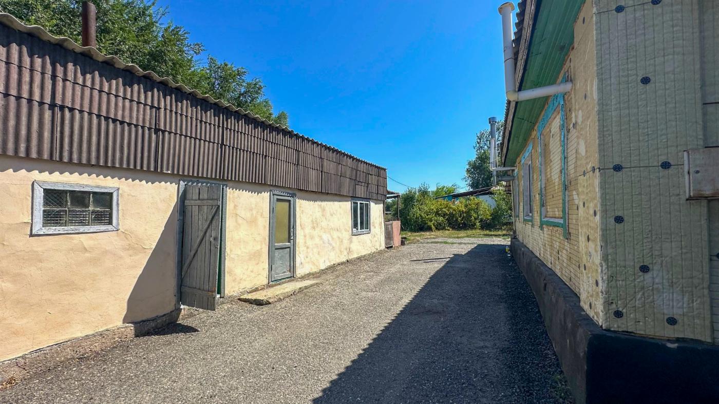 4-комнантный квартира, 74.0 м²,Сулеева за 20 000 000