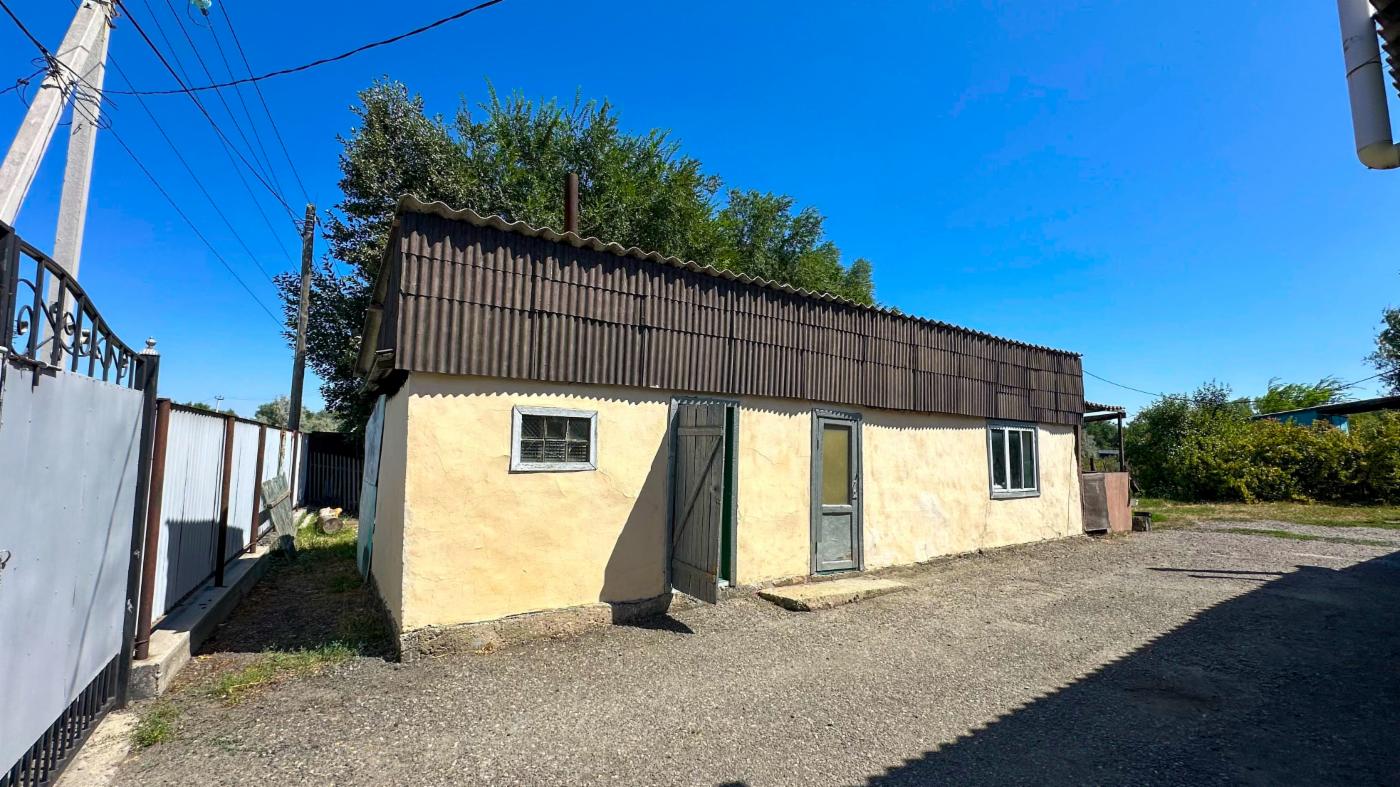 4-комнантный квартира, 74.0 м²,Сулеева за 20 000 000