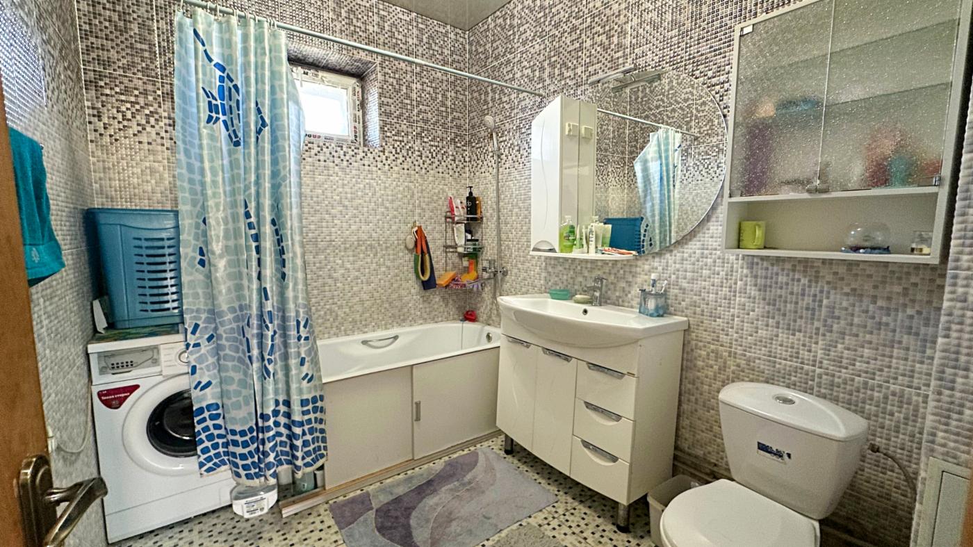 5-комнантная квартира, 84.0 м²,3 мкр за 25 000 000