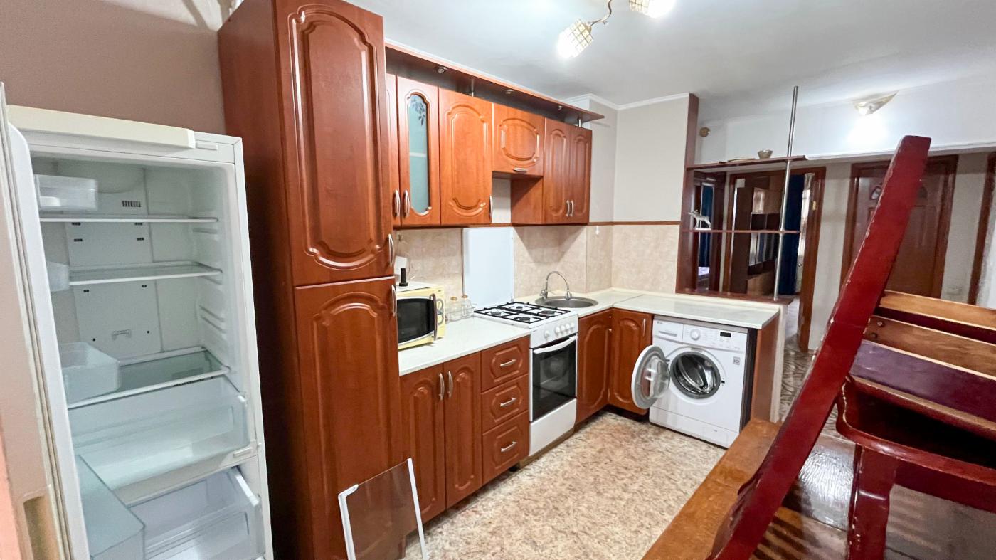 3-комнантная квартира, 64.0 м²,5 мкр за 21 000 000