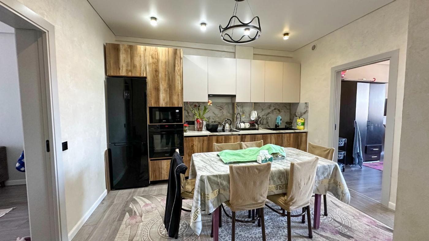 3-комнантная квартира, 65.0 м²,Желтоксан за 17 900 000