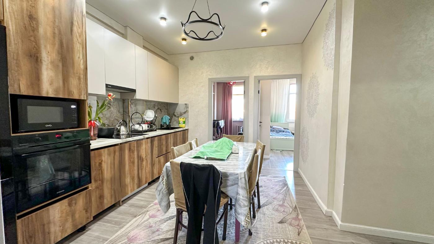 3-комнантная квартира, 65.0 м²,Желтоксан за 17 900 000