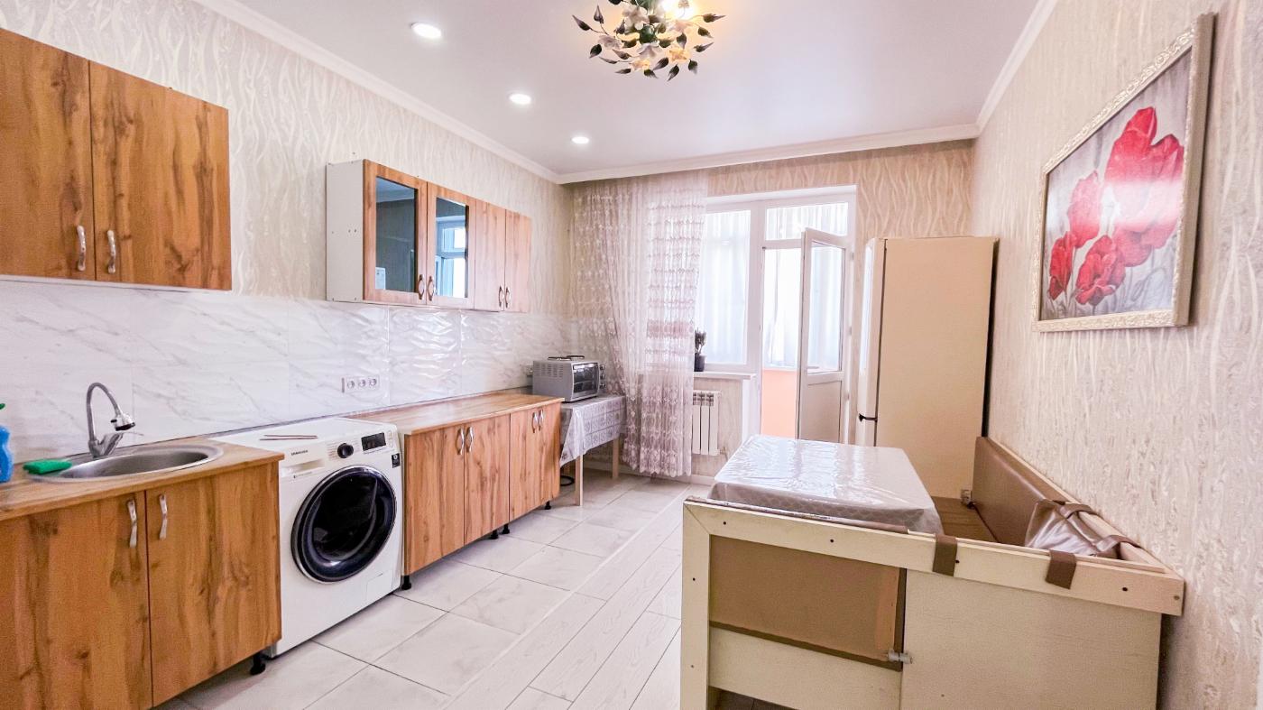 3-комнантная квартира, 90.0 м²,мкр Бирлик за 28 500 000