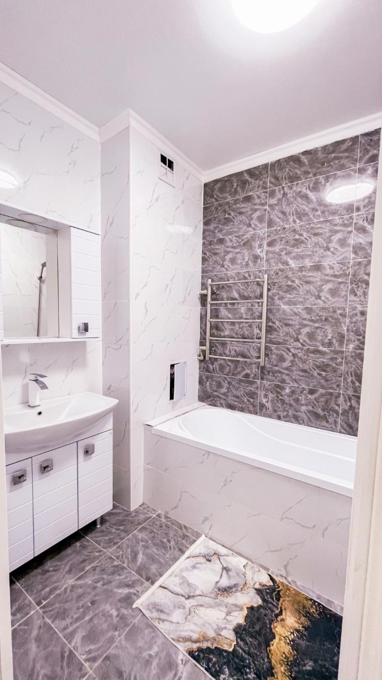 3-комнантная квартира, 90.0 м²,мкр Бирлик за 28 500 000