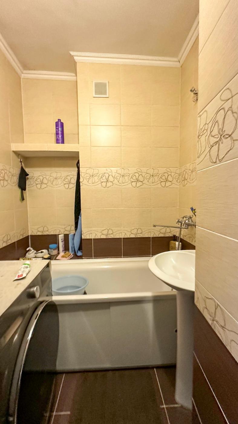 2-комнантная квартира, 54.0 м²,4 мкр за 17 500 000