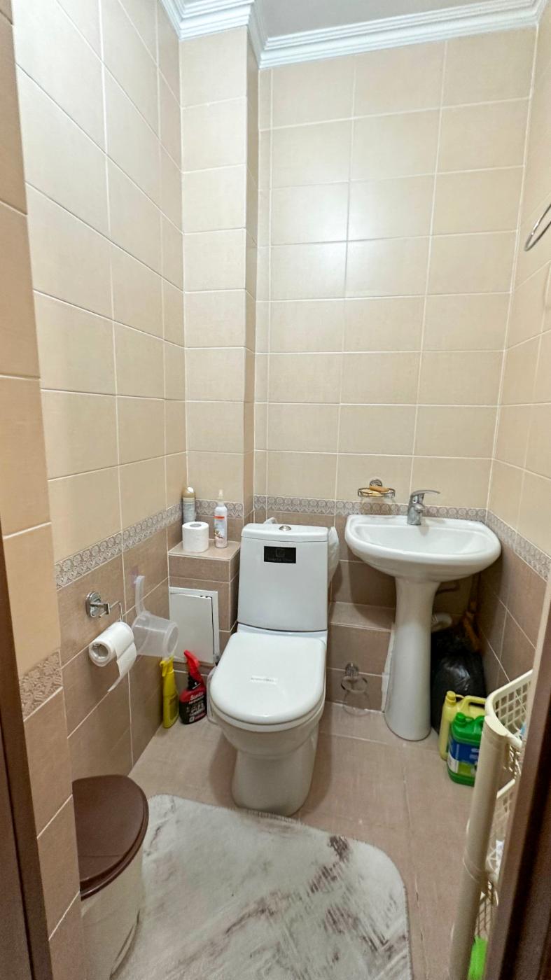 2-комнантная квартира, 54.0 м²,4 мкр за 17 500 000