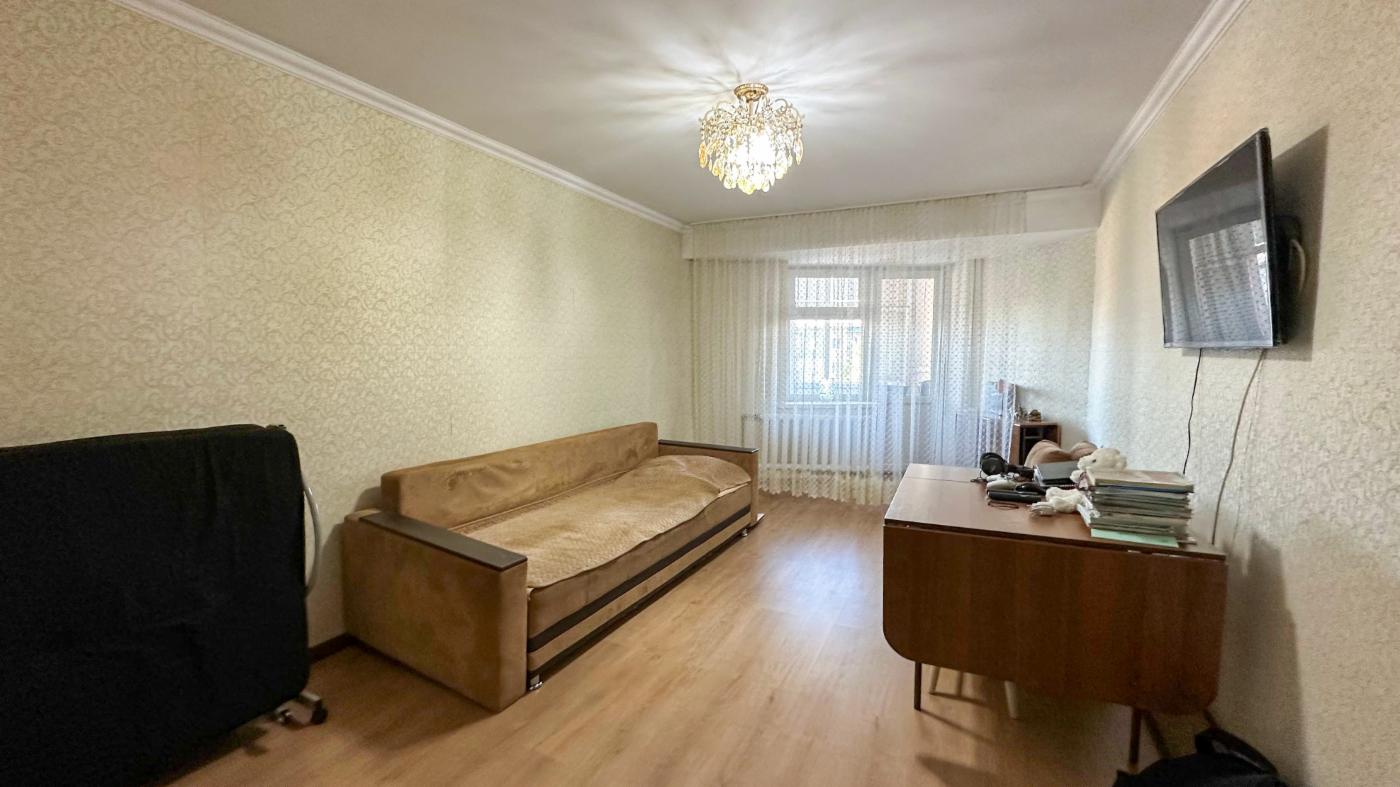 2-комнантная квартира, 54.0 м²,4 мкр за 17 500 000
