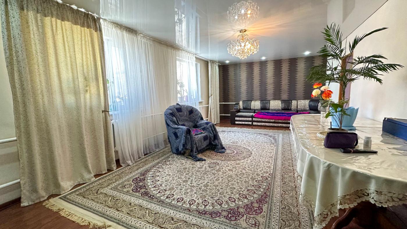 4 команты, 100.0 м², Еркин за 36000000 〒 в Талдыкоргане