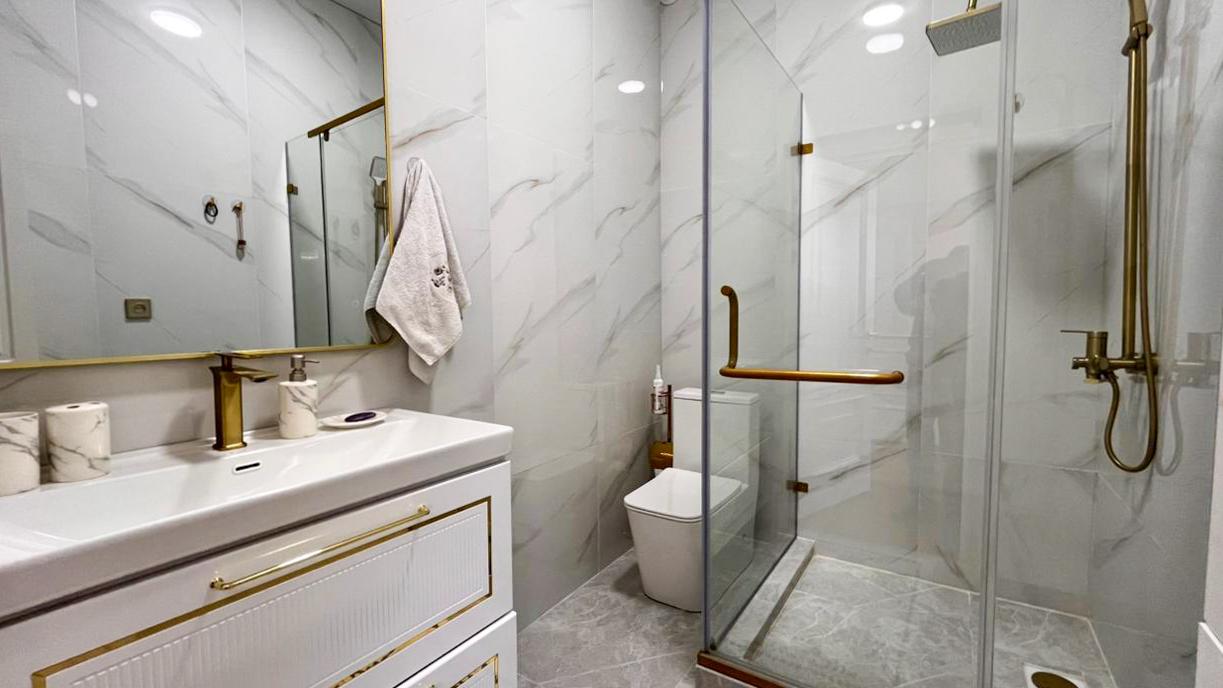 4-комнантный квартира, 134.0 м²,Майстюка за 57 000 000