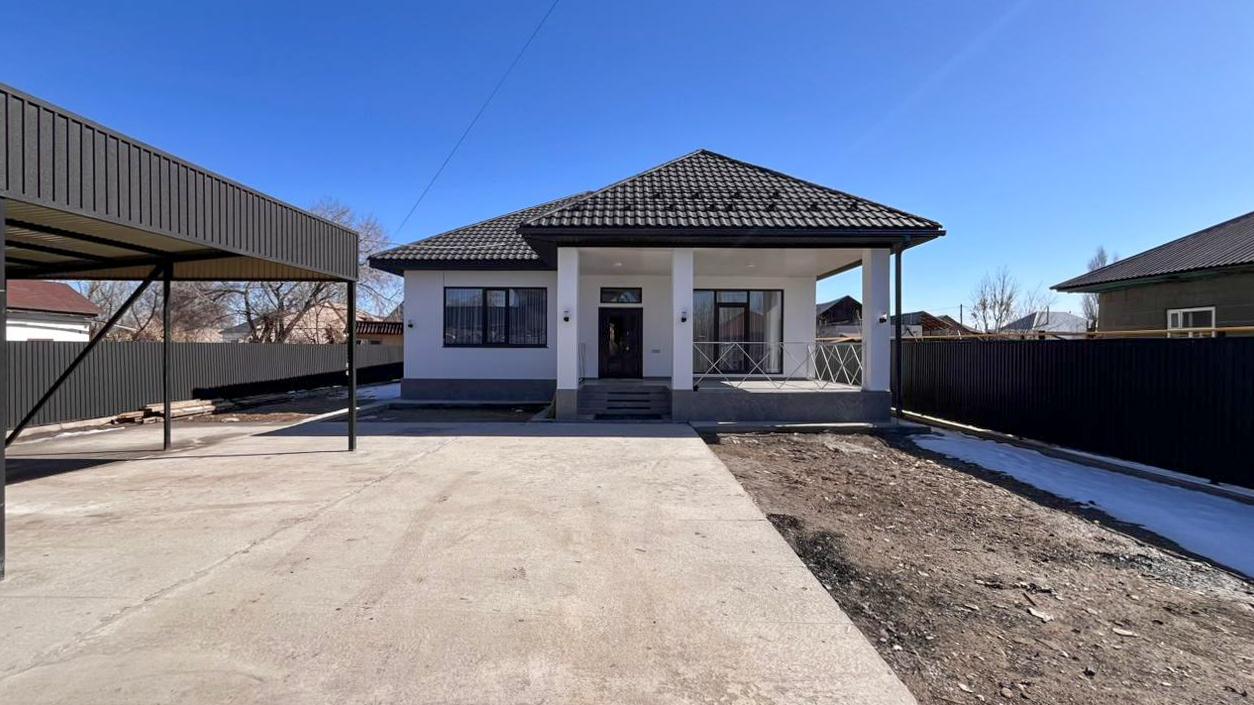 4-комнантный квартира, 134.0 м²,Майстюка за 57 000 000