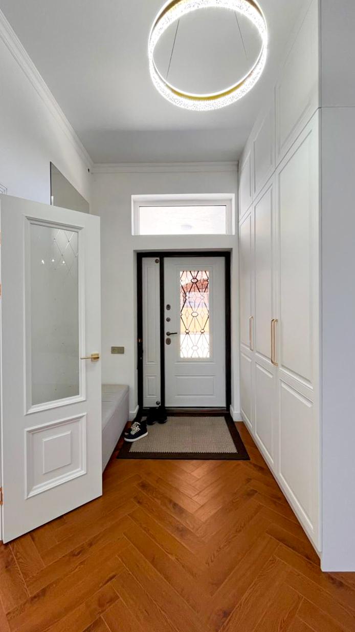 4-комнантный квартира, 134.0 м²,Майстюка за 57 000 000