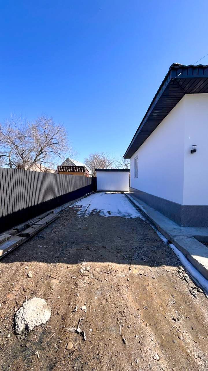 4-комнантный квартира, 134.0 м²,Майстюка за 57 000 000