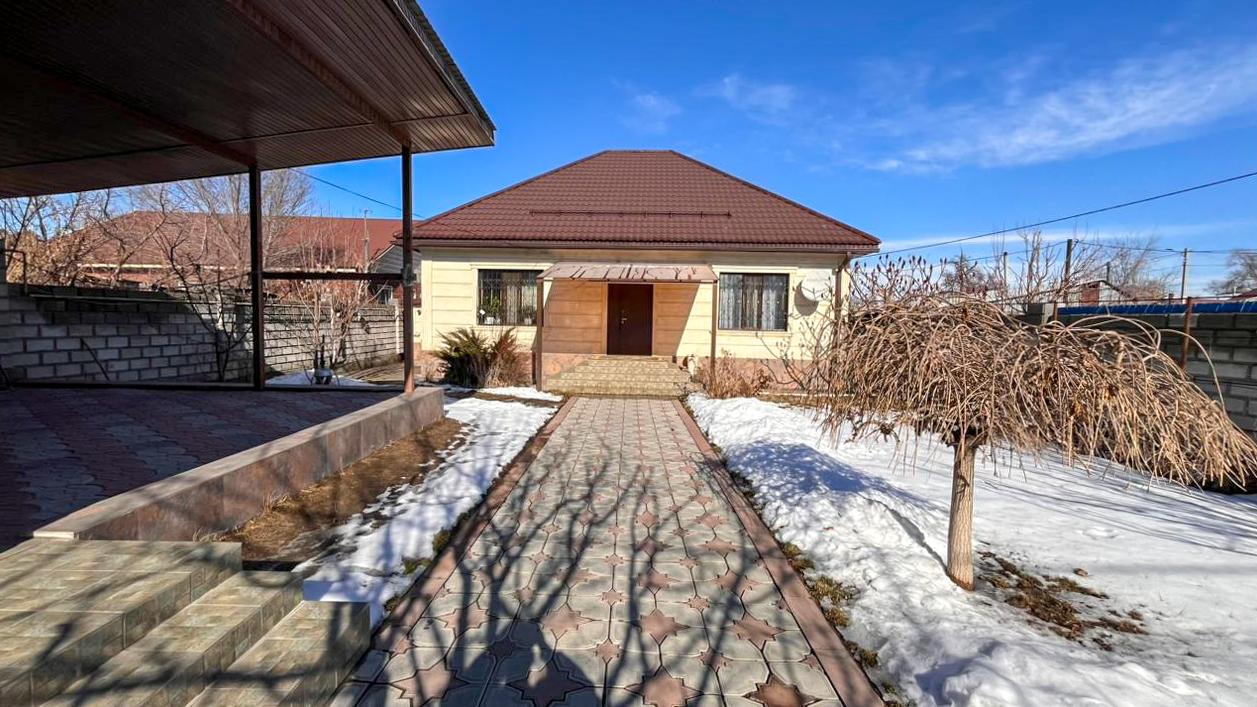 4-комнантный квартира, 92.0 м²,Есетова за 61 200 000
