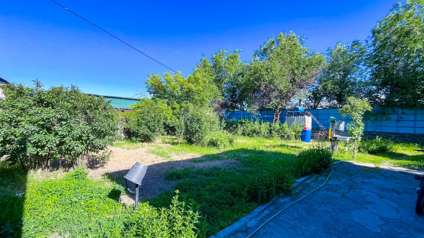 3-комнантный квартира, 75.0 м²,Есенина за 18 000 000