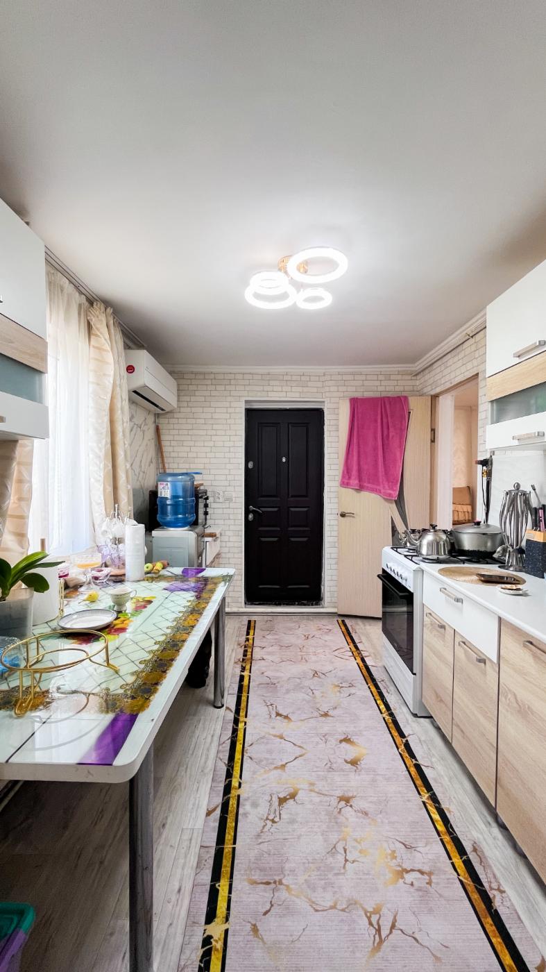 0-комнантная квартира, 61.0 м²,Алмалыбак за 18 500 000