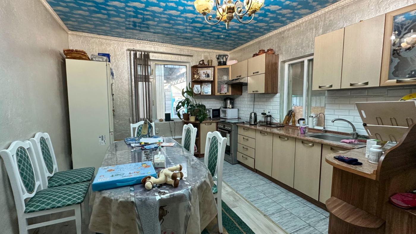 4-комнантный квартира, 84.0 м²,Гагарина за 43 000 000