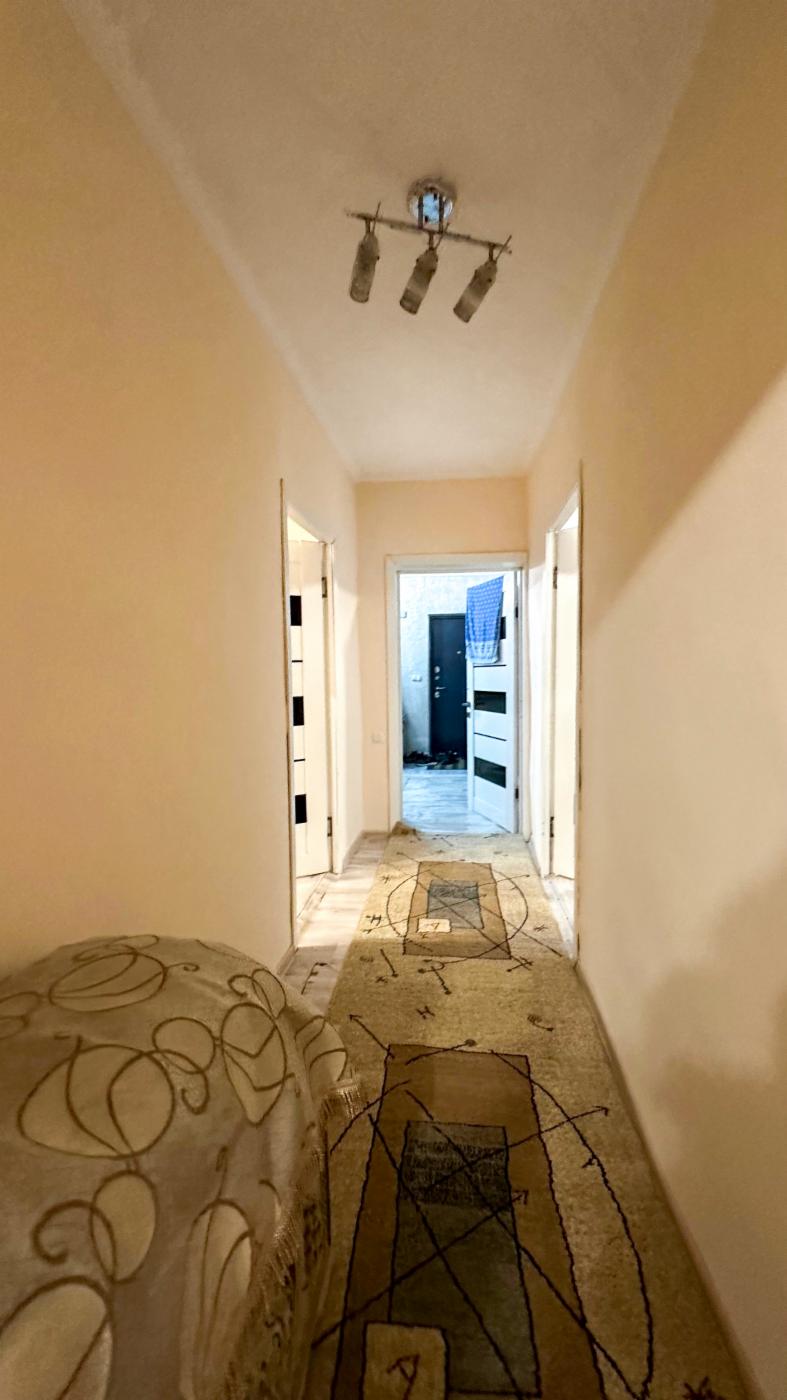 4-комнантный квартира, 84.0 м²,Гагарина за 43 000 000