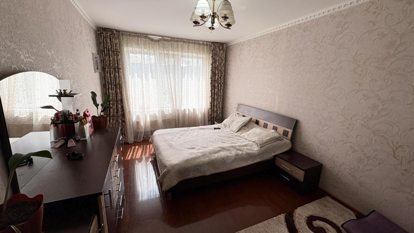 3-комнантная квартира, 63.0 м²,4 мкр за 18 600 000