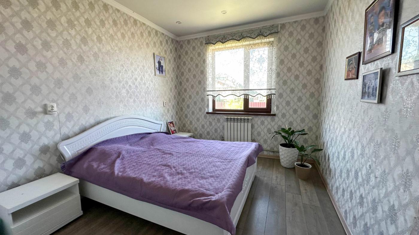5-комнантный квартира, 141.0 м²,Парасат за 32 000 000